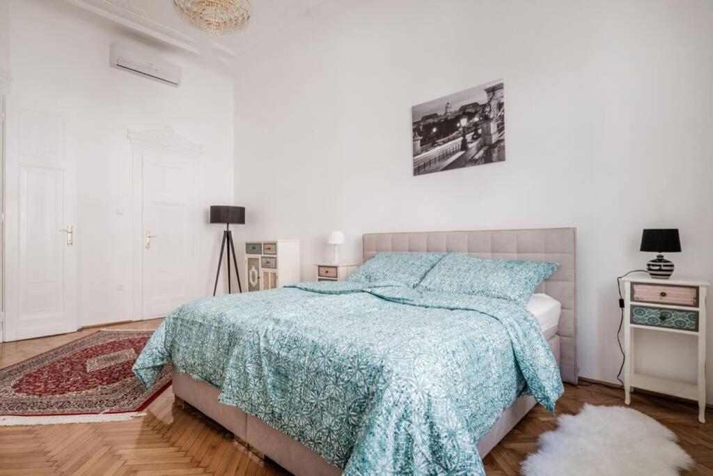 Oktober 6/8 Apartment Budapeszt Zewnętrze zdjęcie